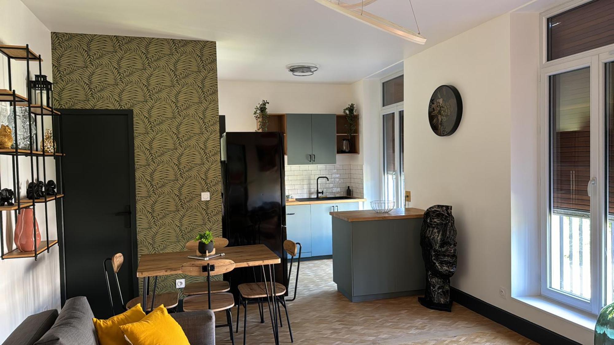 F2 Cosy Au Centre De Ла-Шатр Экстерьер фото